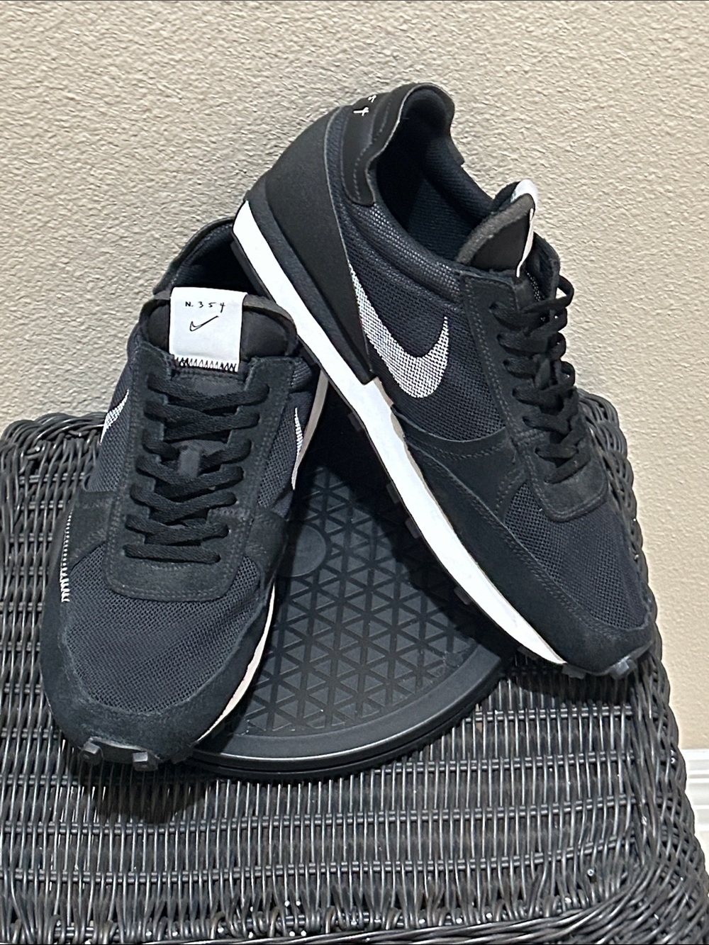 Nike Day Break Type Black White CJ1156-003